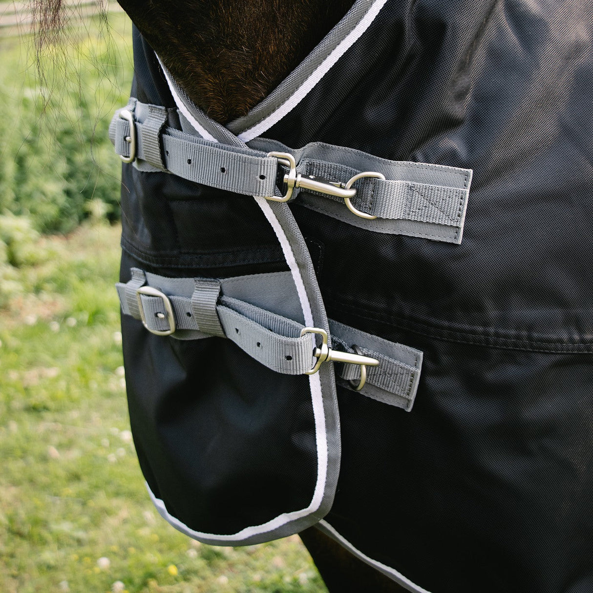 Shedrow Insulated Comfort Neck Rainsheet