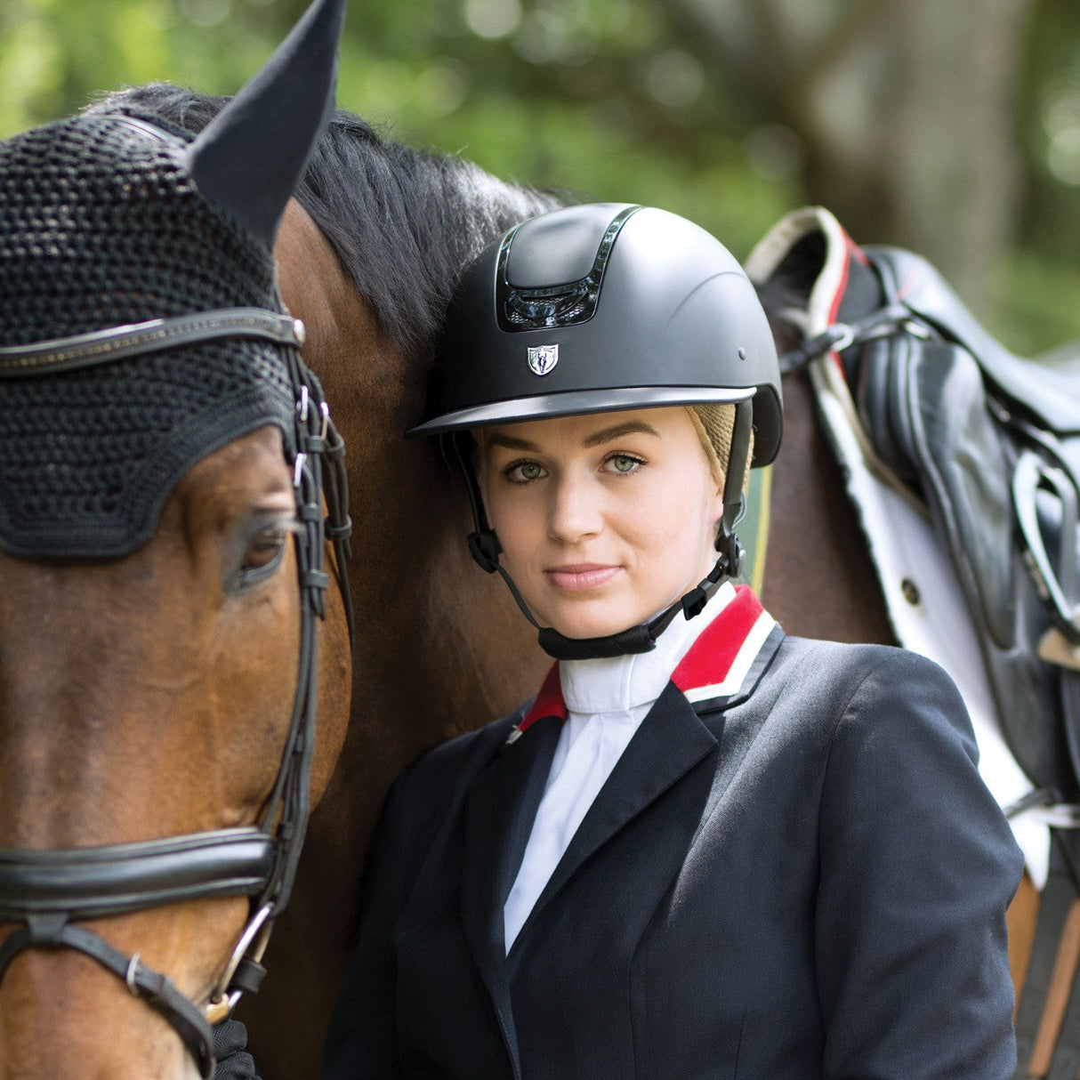 Tipperary Royal Wide Brim Helmet - Black Gloss Trim