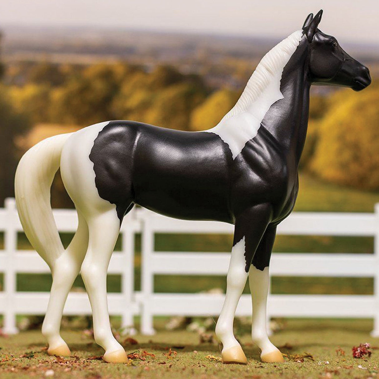 Breyer Freedom National Velvet Horse & Book Set