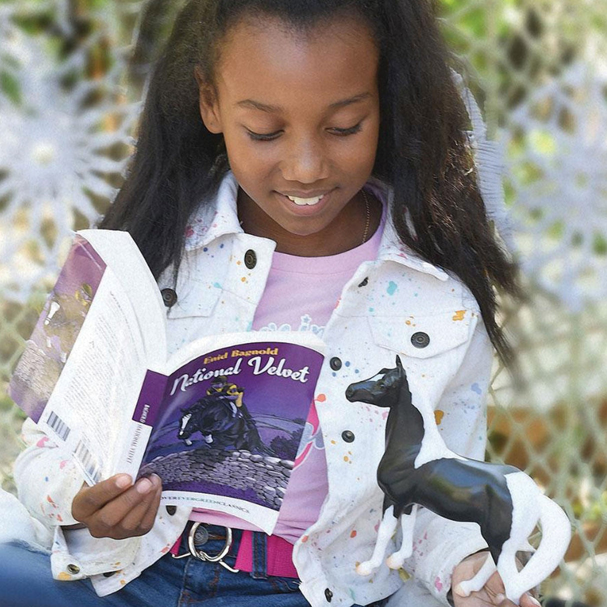 Breyer Freedom National Velvet Horse & Book Set