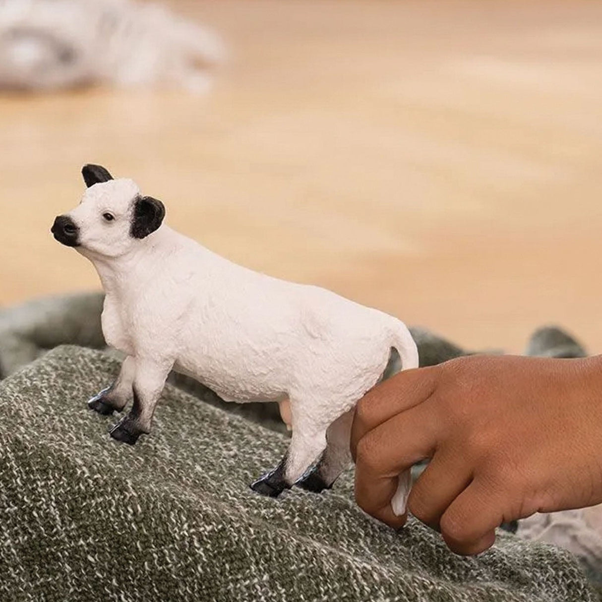 Schleich Farm World Galloway Cow