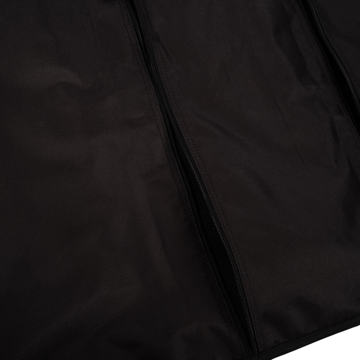 Shedrow Garment Bag