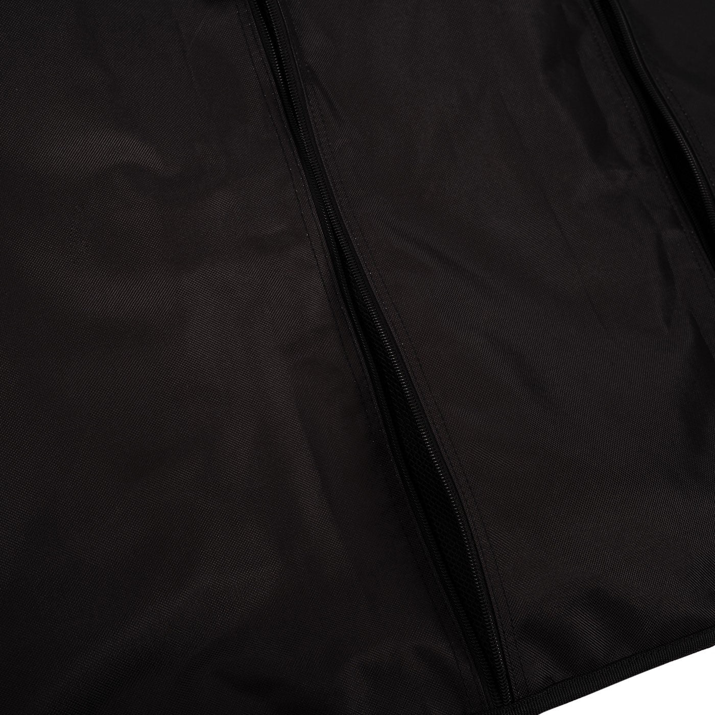 Shedrow Garment Bag
