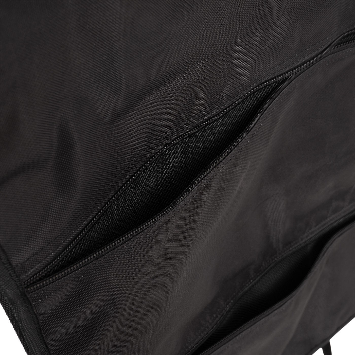 Shedrow Garment Bag