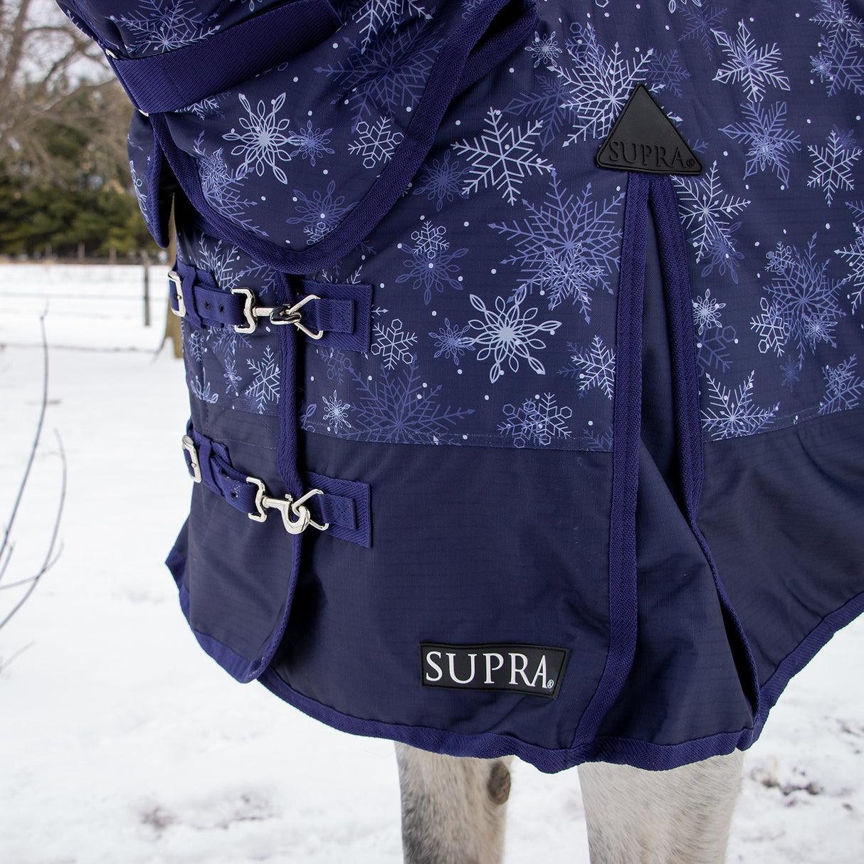 Supra Full Neck Turnout Blanket 300 g