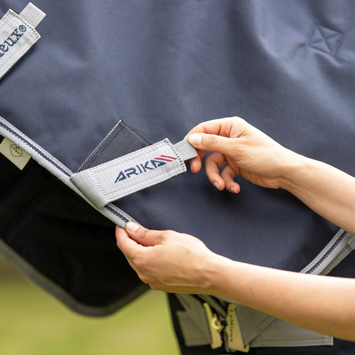 LeMieux Arika Featherweight Rainsheet 0 g