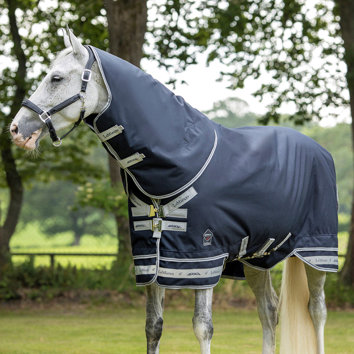 LeMieux Arika Featherweight Rainsheet 0 g