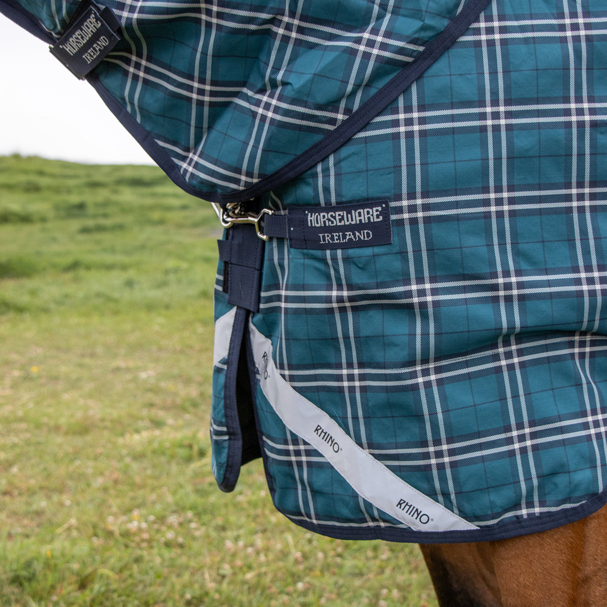 Greenhawk Rhino Plus Medium Turnout Blanket 250 g
