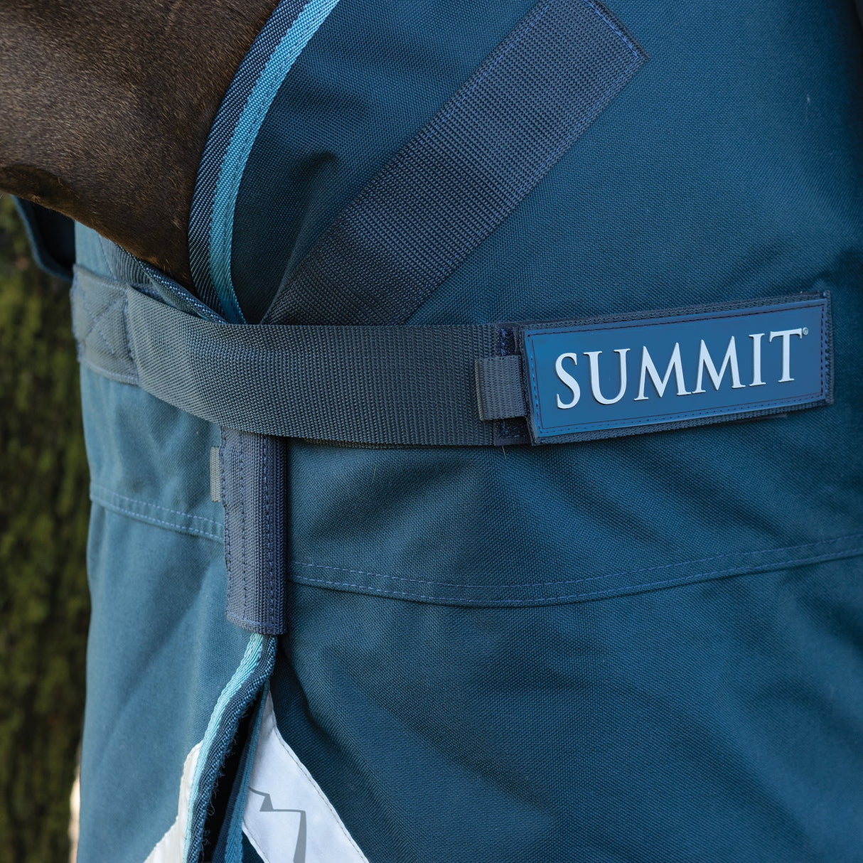 Summit Nova Rainsheet 0 g W/ 0 g Hood