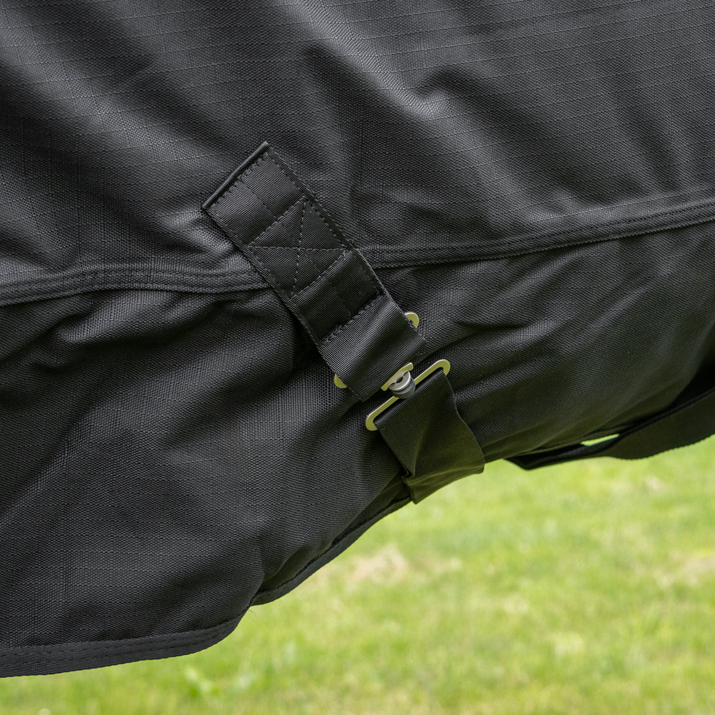 Shedrow Full Neck Rainsheet 0 g