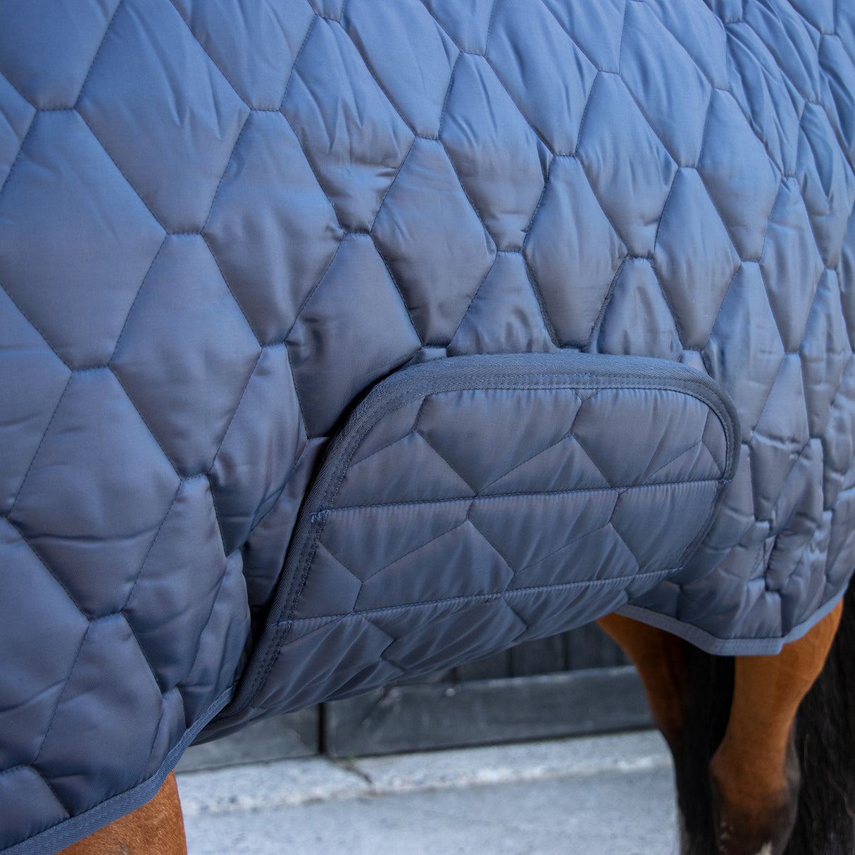 Shedrow Pagoda Quilted Stable Blanket 400 g