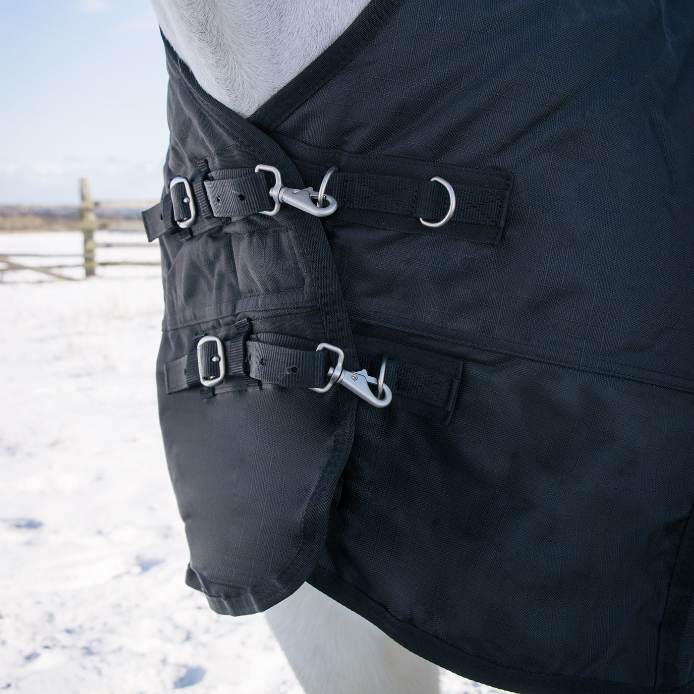 Shedrow Comfort Neck Turnout Blanket 300 g