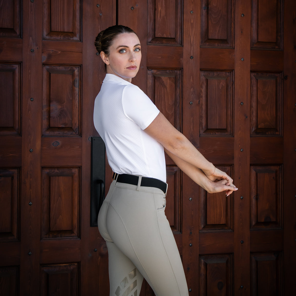 Nikara Bellarosa Seamless Short Sleeve Show Shirt