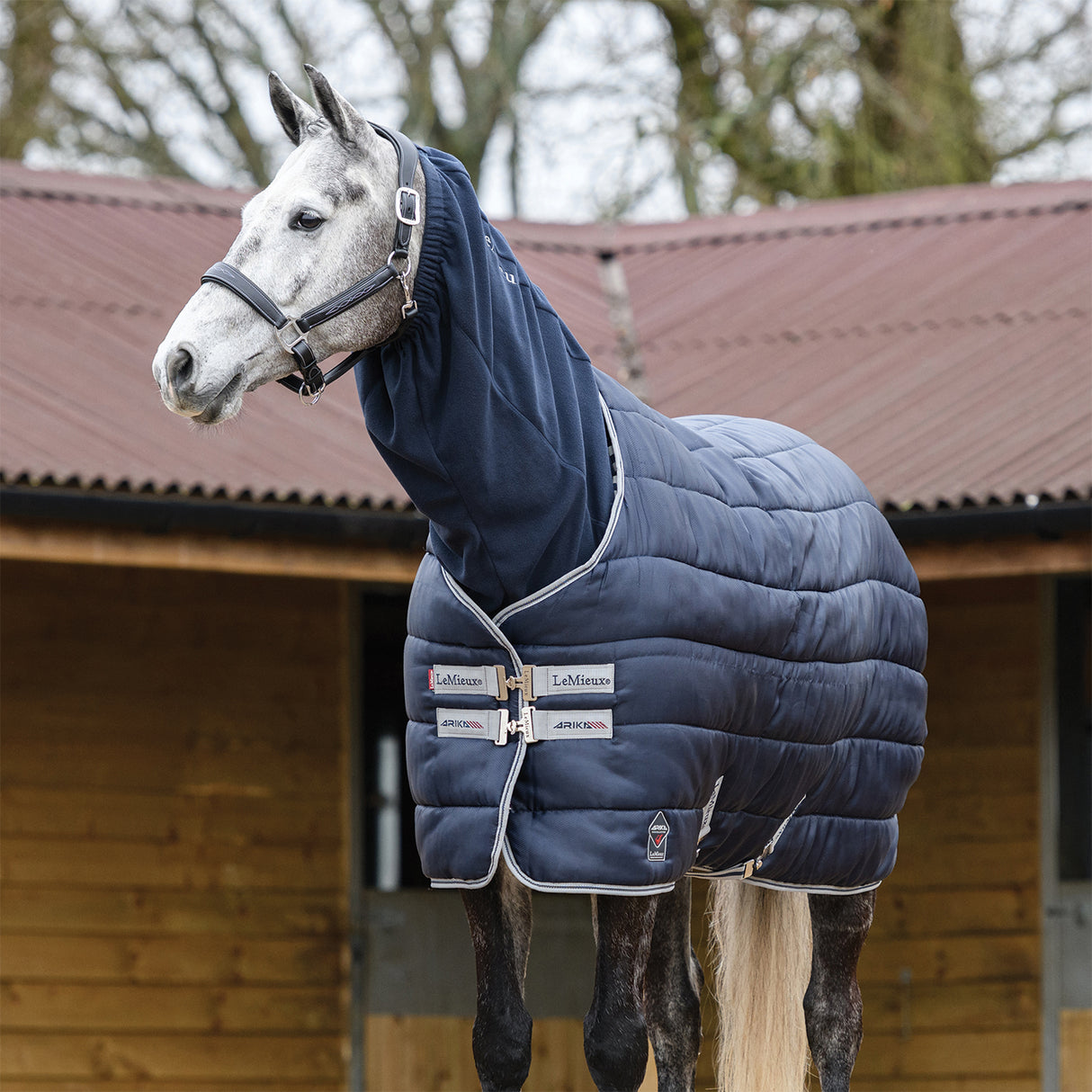 LeMieux Arika Stable-Tek Stable Blanket 200 g