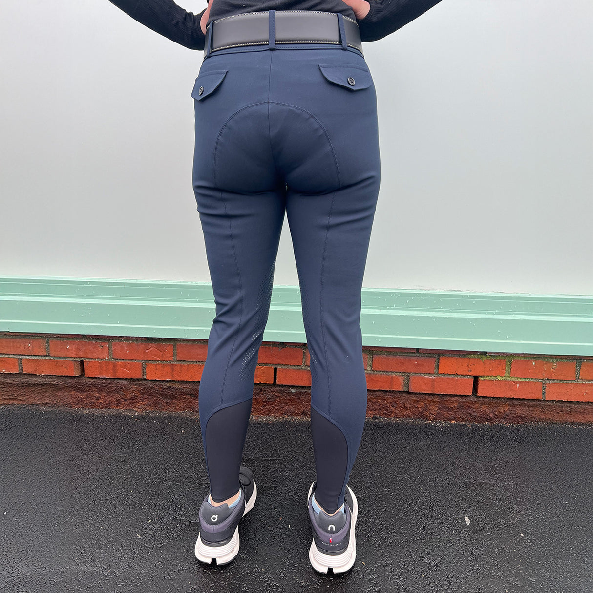 Tailored Sportsman Mid-Rise Breech