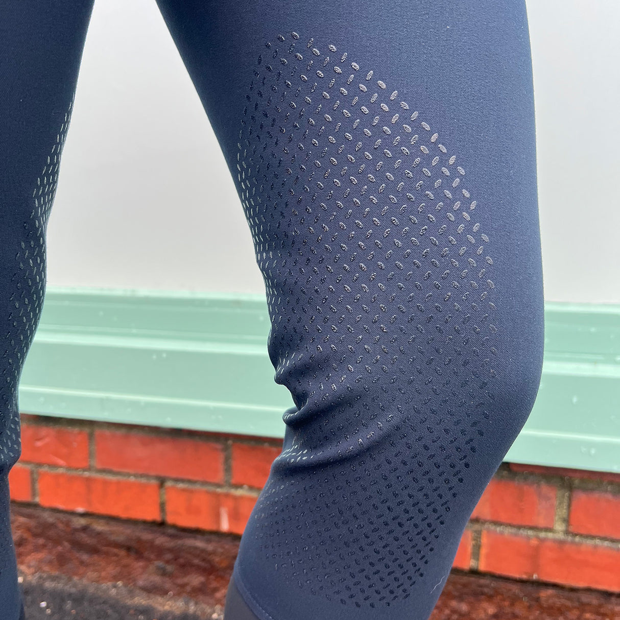 Tailored Sportsman Mid-Rise Breech