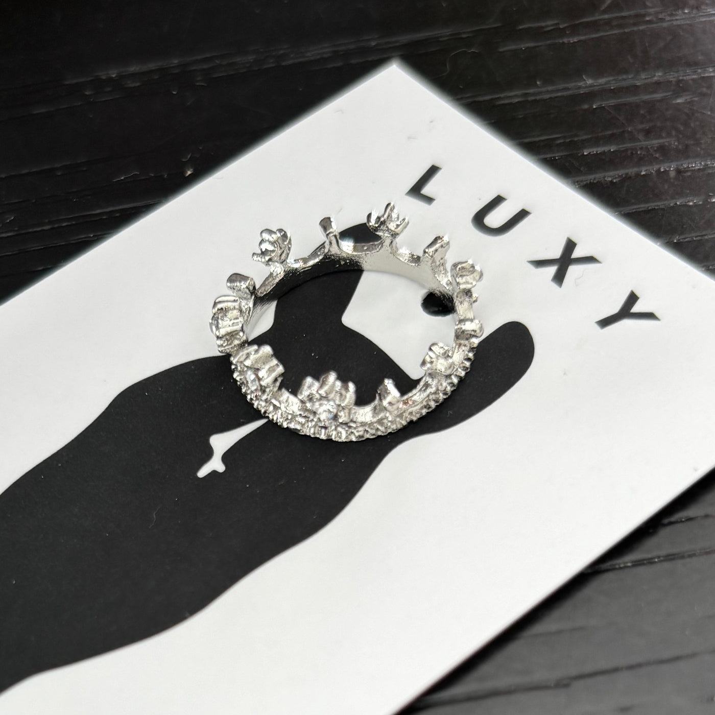 Luxy Charms Minimal Forelock Crown