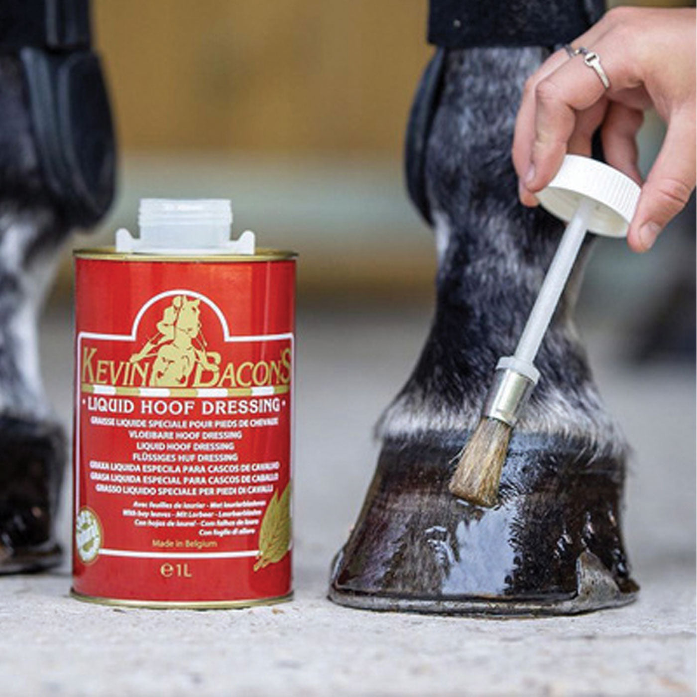 Kevin Bacon's Liquid Hoof Dressing 17 oz.