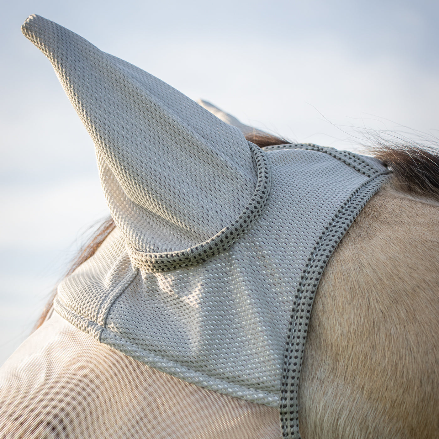 Summit Verano Fly Mask W/ Ears
