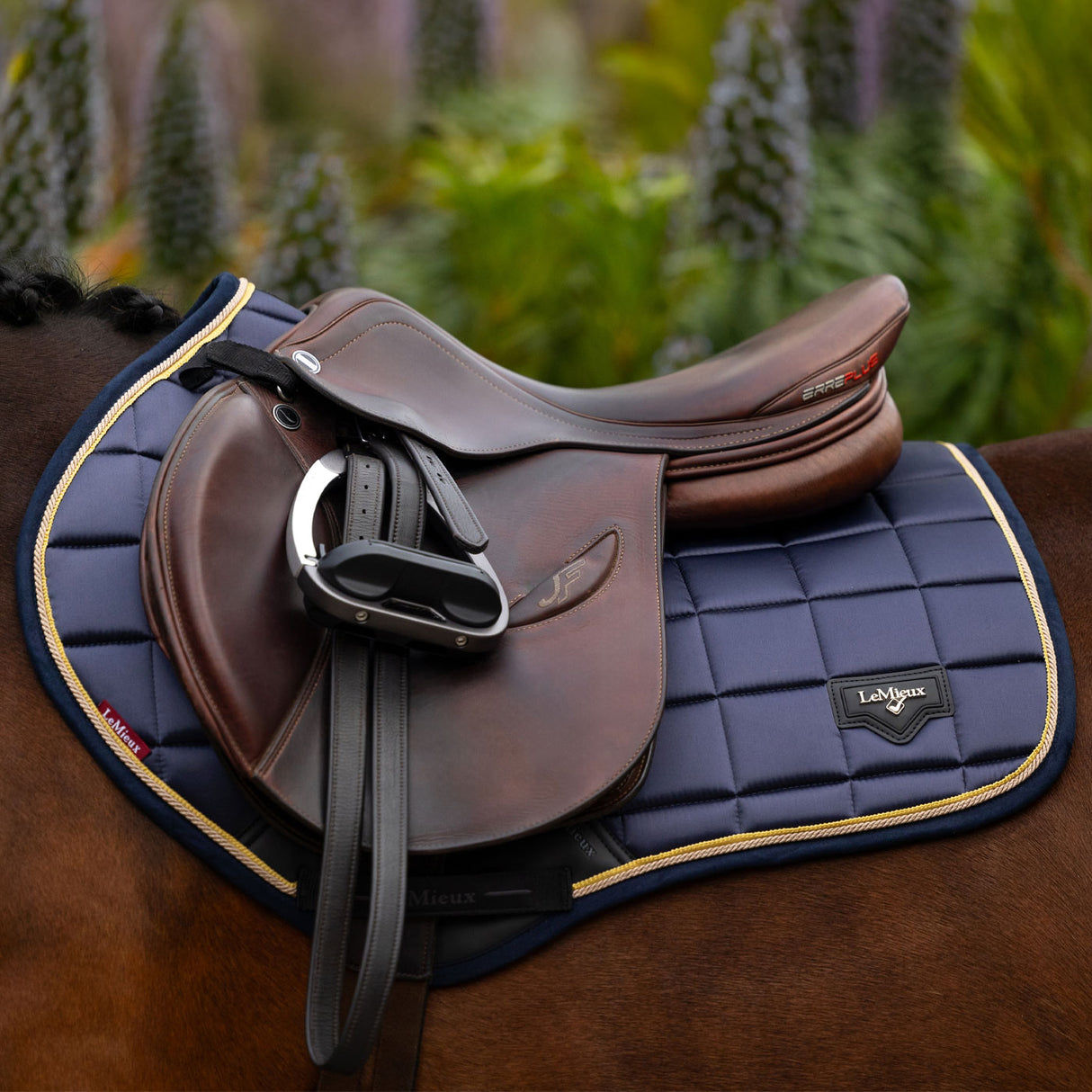 LeMieux Loire Classic Close Contact Saddle Pad