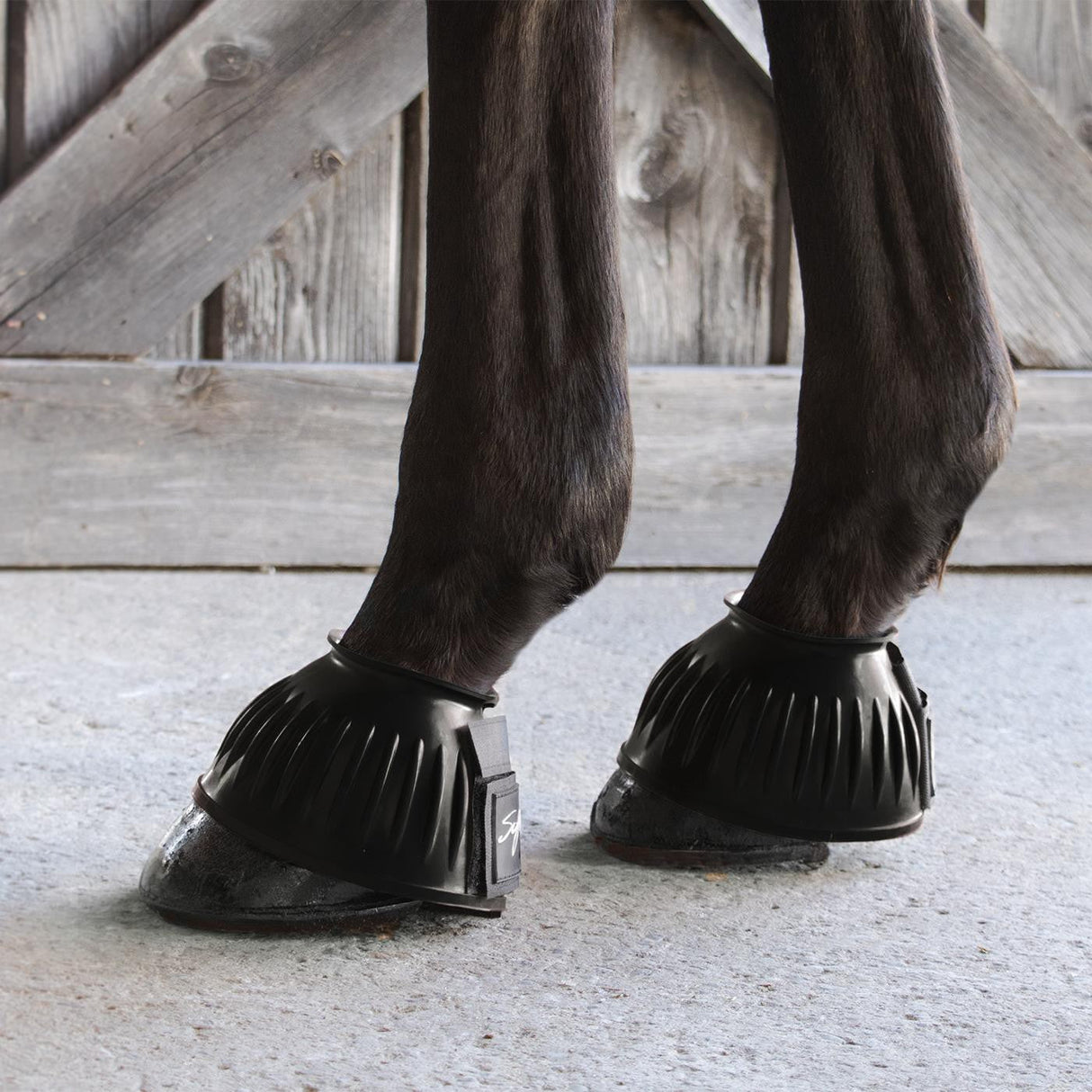 Supra 110 Ribbed Bell Boots W/ Velcro