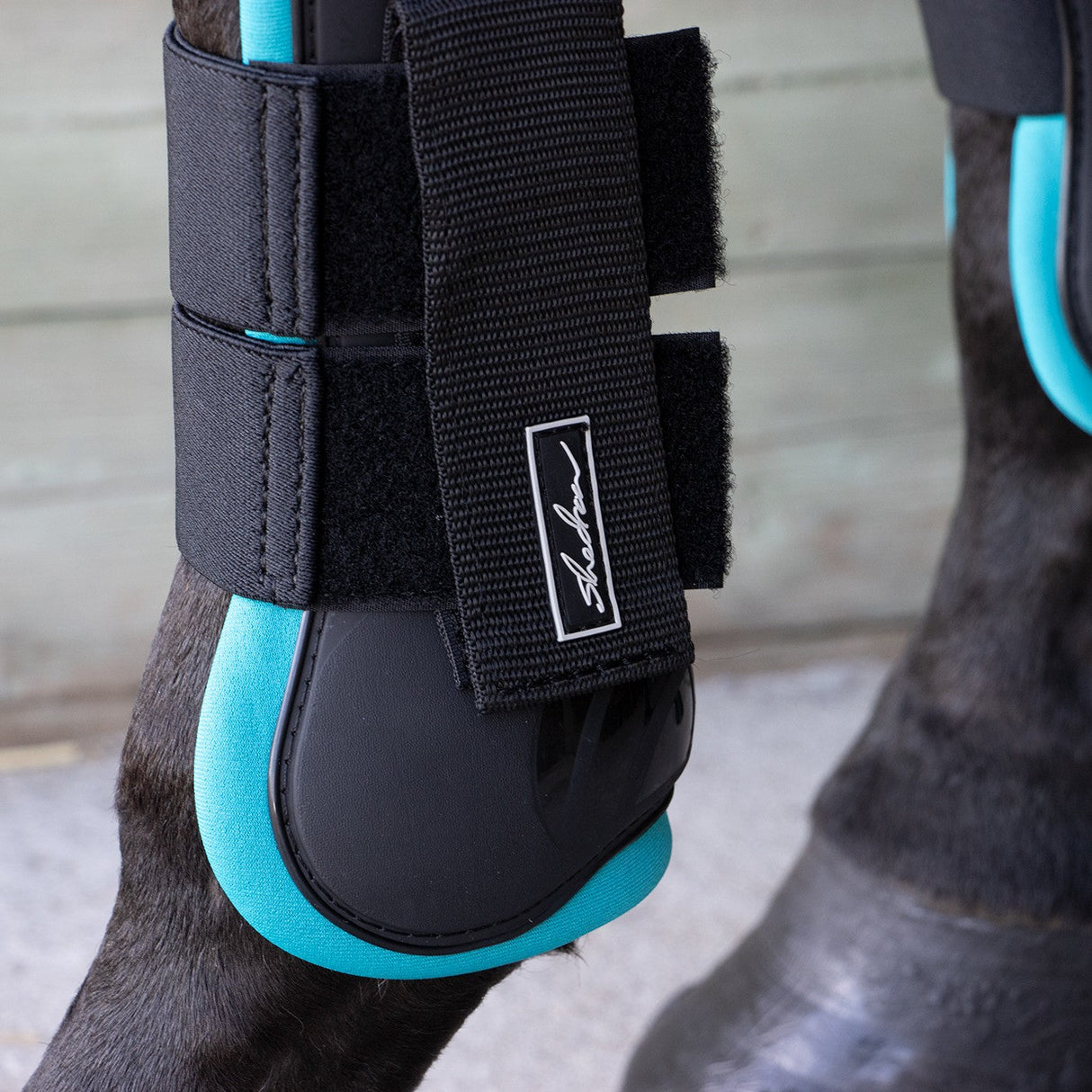 Shedrow Open Front Boots W/ Colored Lining