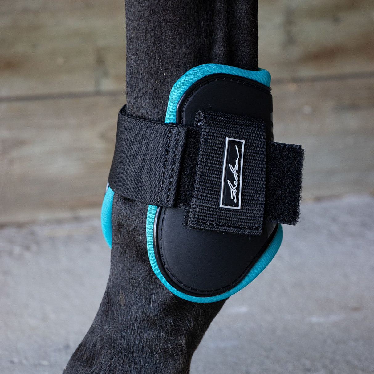 Shedrow Fetlock Boots W/ Colored Lining