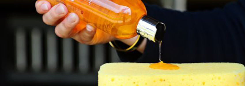 Greenhawk's Good Grooming Awards: Bath Time