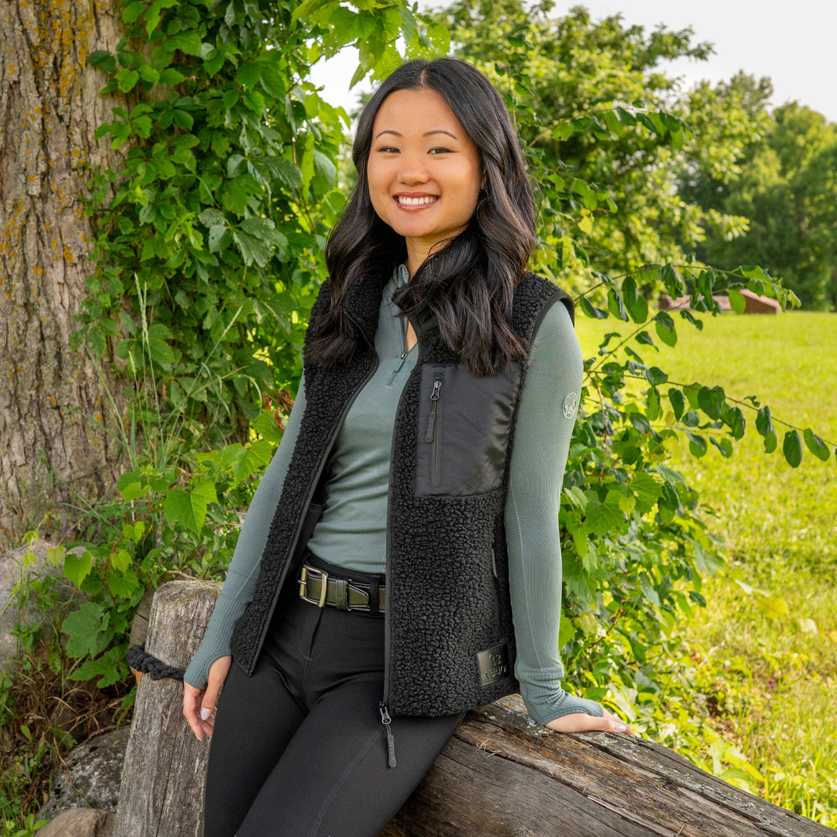 Aerion Sofia Sherpa Vest