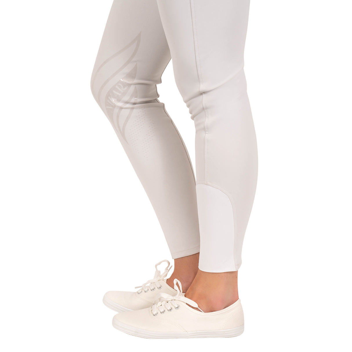 Nikara HaloTech Show Breech