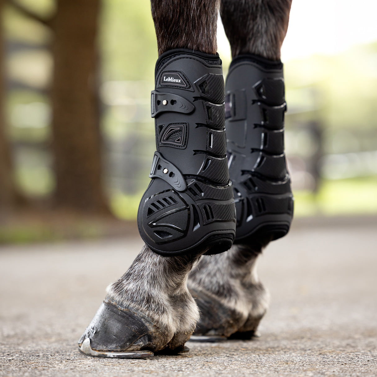 LeMieux Motion Cool Tendon Boots