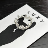 Luxy Minimal Forelock Crown
