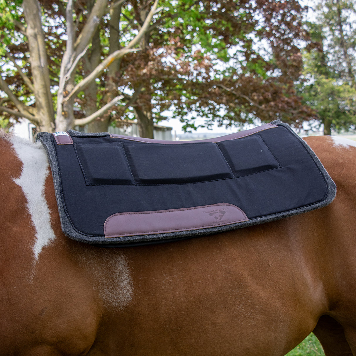 Diamond Wool Contoured Relief Western Saddle Pad