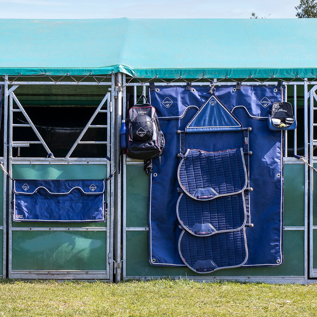 LeMieux Stable Drape