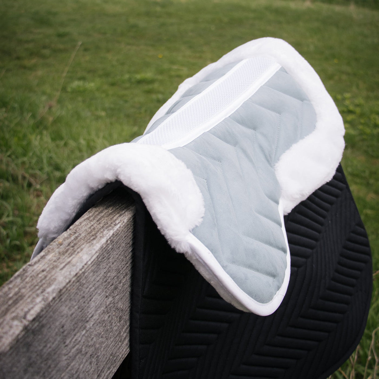 Shedrow Synthetic Suede Half Pad W/ 3D Mesh Spine